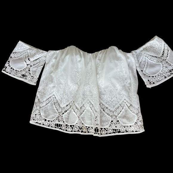 Lucy Paris White Lace Off-the-Shoulder Bustier Top Women’s Size S Eyelet Coastal - Picture 1 of 10